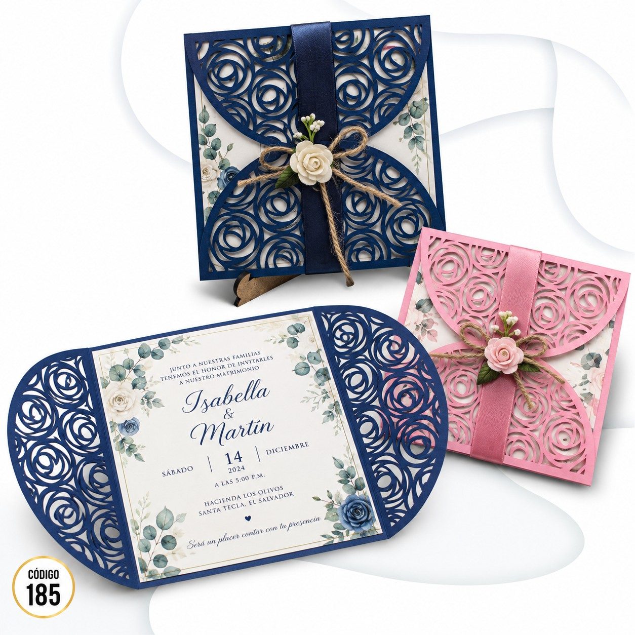 Invitación de 15 años · Rosas caladas con flor central · 185