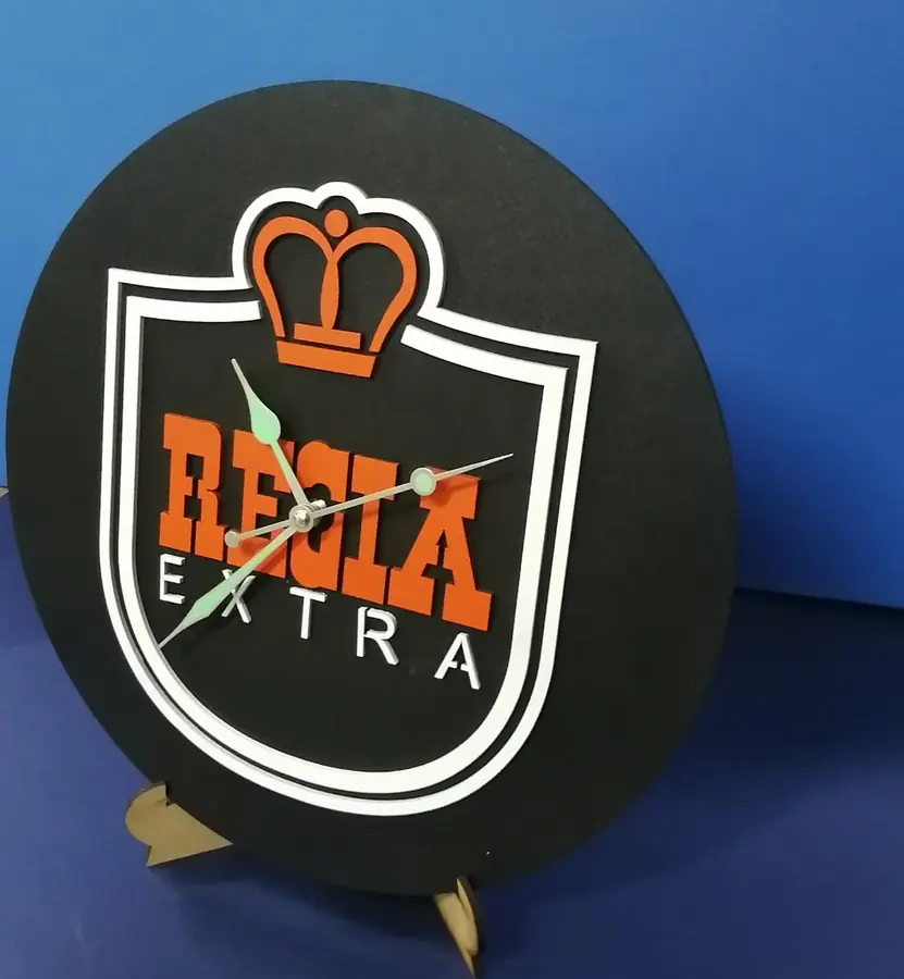Reloj Regia Extra sobre negro · PTB-009