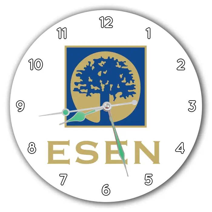 Reloj ESEN con emblema sobre blanco · UNI-003